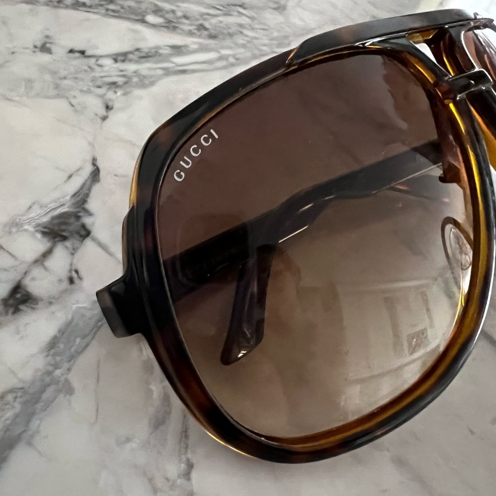 Gucci sunglasses